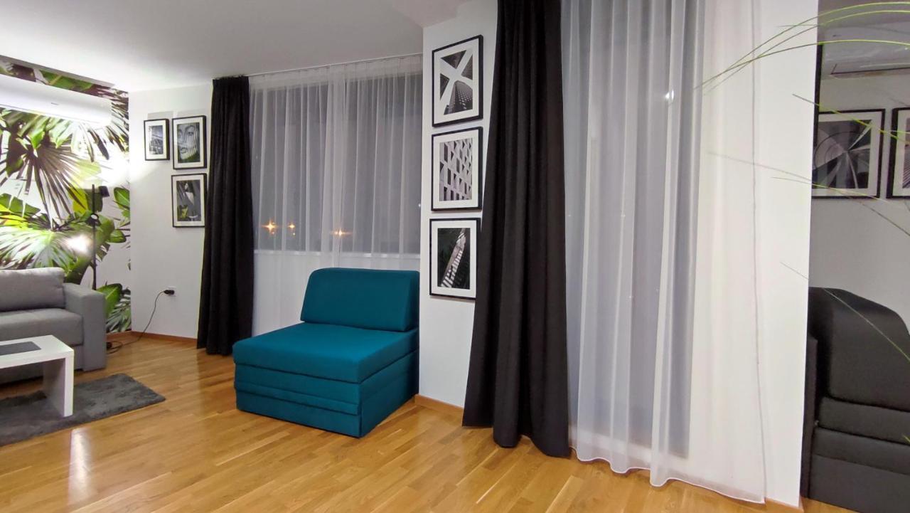 House Of Mac Apartments Ni Esterno foto